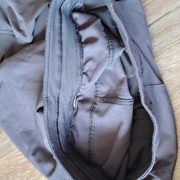 Lululemon Black Jogger Size 4 - Picture 7 of 7